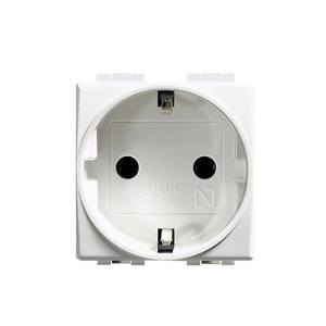 Interruttore bipolare TTL con obturatore 16A, colore bianco. Ideale per installazioni elettriche sicure e pratiche in case e uffici. - Product Image 1