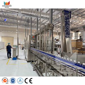 SUZHOU NEW CROWN Machine professionnelle électrique de lavage, remplissage et bouchage pour boissons et eau en bouteille, avec support technique complet - Product Image 3