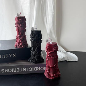 Bougie parfumée haut de gamme rétro maison romantique avec colonne romaine sculptée en vigne pour mariages et ornement transfrontalier - Product Image 5