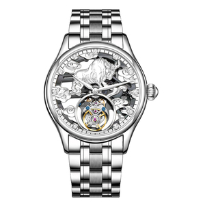 Montre pour homme personnalisable en or 3D avec diamants véritables, saphir synthétique et tourbillon - Product Image 2