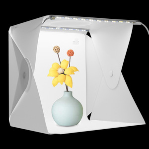 Caja de Luz Plegable para Fotografía de 14 Pulgadas con 2 Filas de Luces LED, Alimentación USB, para Fotografía de Productos - Product Image 4