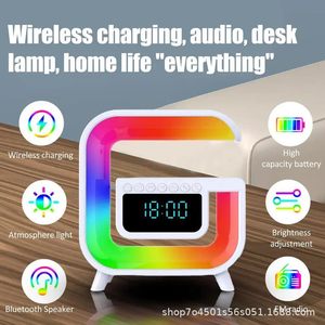 Altoparlante Portatile <span class=keywords><strong>Mini</strong></span> G3 <span class=keywords><strong>2023</strong></span> con Illuminazione LED RGB, Ricarica Wireless e Microfono per Feste in Casa o all'Aperto - Product Image 5