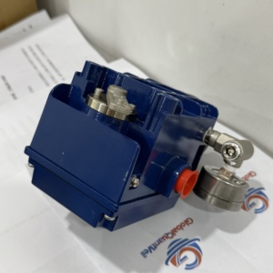 AVP102H HART Smart Aluminum High 0.3% con 1 año de garantía para control de procesos industriales - Product Image 6
