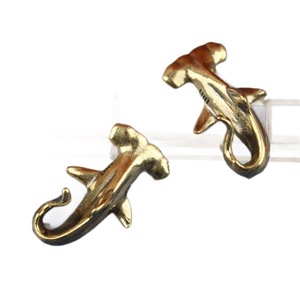 1 pieza Adorno de latón con cabeza de <span class=keywords><strong>tiburón</strong></span> martillado estilo vintage, Figura decorativa de metal creativa para escritorio - Product Image 4