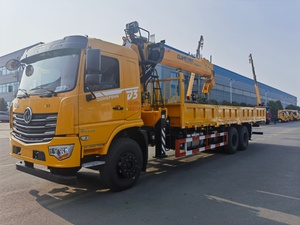 Camión Grúa Zoomlion de 12 Toneladas |   Elevación de Materiales en Construcción de Alta Eficiencia con Cilindro Hidráulico. Marca - Product Image 2