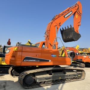 Équipement de pelle hydraulique sur chenilles Doosan DX225-9C d'occasion en bon état DOOSAN 225lc-9c - Product Image 6