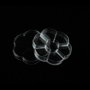 Transparent Plastic Storage Box 7 Compartments Plum Blossom Shape Cosmetic Jewelry Organizer Desktop Organizer - Product Image 3