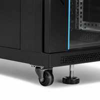 Baie de serveur noire 19 pouces 4U-42U en SPCC personnalisée, porte en verre trempé anti-rayures à 5 couches, ventilations verrouillables OEM/ODM pour centre de données et réseau