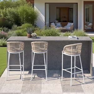 Silla de Bar Moderna y Resistente de Metal y Ratán para Exteriores, Taburete Alto de 2 Plazas, Muebles para Restaurantes, Cafés, Sala de Estar y Jardín - Product Image 1
