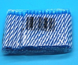 Velas <span class=keywords><strong>de</strong></span> Parafina Pura en Espiral Azul para Cumpleaños, en Bolsas OPP, Precio <span class=keywords><strong>de</strong></span> Fábrica, Venta al Por Mayor - Product Image 1