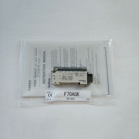 TAKEX F70AGK F70AK Penguat Serat Optik Digital LED Hijau Output NPN Rel DIN LCD Backlight Sensor Serat Anti-Crosstalk