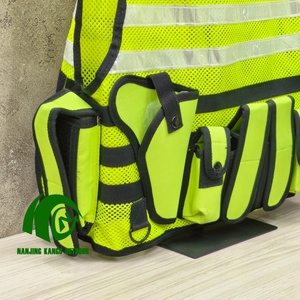 Gilet <span class=keywords><strong>de</strong></span> sécurité réfléchissant haute visibilité avec logo personnalisé en maille polyester fluorescente pour agents <span class=keywords><strong>de</strong></span> sécurité tactiques en extérieur - Product Image 3