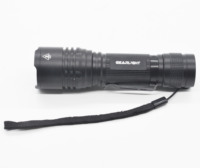 Pack de lampes de poche tactiques à LED zoomables haute luminosité 3 modes pour le camping en plein air et en cas d'urgence Corps de lampe en aluminium Alimentation 3W DC