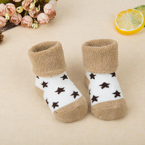 Chaussettes en coton éponge rayé <span class=keywords><strong>pour</strong></span> enfants décontracté mignon équipage Style papillon motif chaud épaissi gros bébé chaussettes <span class=keywords><strong>pour</strong></span> garçons filles - Product Image 3