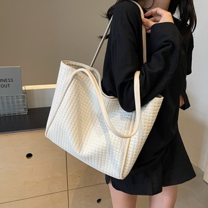 Sac fourre-tout de grande capacité, sac à bandoulière simple et décontracté pour femme, sac polyvalent pour femme - Product Image 2
