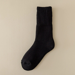 Chaussettes d'hiver pour femmes en tissu éponge épais uni, chaudes et confortables, personnalisées - Product Image 3