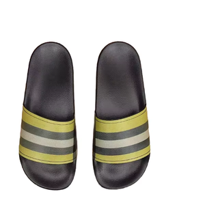 Sandalias de Verano de Alta Gama para Interiores, Diseño Plano y Moderno, con Amortiguación a Cuadros, para Baño, Ducha Diaria y Uso en Casa, con Plataforma - Product Image 3