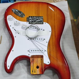 Ensemble de corps de guitare électrique de style <span class=keywords><strong>Strat</strong></span> complet de pick-up SSS combiné en gros d'usine avec cordes - Product Image 3