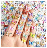 Gemischte Sets 12*10mm Hochwertige Neue Trendige Kawaii Bling Buchstaben Cartoon Bunte Schmetterling Kleine DIY Nagel-Charms Harz-Cabochons