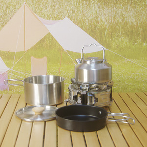 <span class=keywords><strong>Set</strong></span> da Cucina da Campeggio in Acciaio Inossidabile a Tre Pezzi per Esterni con Padella, Bollitore e Pentola - Portatile per Tour in Auto e Cucina all'Aperto - Product Image 3