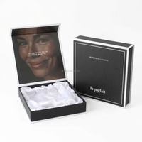 Boîte cadeau rigide magnétique de luxe personnalisée avec doublure en satin de soie, boîte d'emballage cosmétique pour masque facial, parfum et huile de soin de la peau