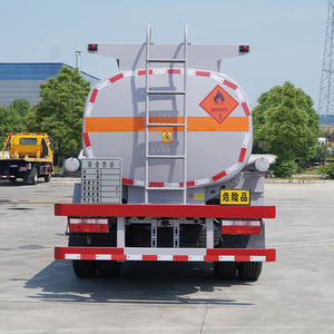 משאית מיכל דלק דונגפנג בטיחות גבוהה לשקע מפעל עם מבנה חזק וצריכת דלק יעילה - Product Image 5