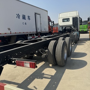 福田欧曼银河穿越版8x4半挂牵引车新型铁料卡车头 - Product Image 5