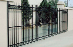 Panneaux de clôture en acier zingué et aluminium avec revêtement en poudre pour les écoles et les sites industriels - Product Image 6