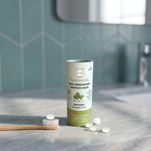 Comprimés de dentifrice à la menthe poivrée Hippotanicals avec hydroxyapatite dans un tube biodégradable (60 comprimés) - Product Image 3