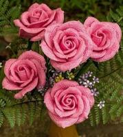 Handgemachte gehäkelte Baumwolle Thai Rose langlebige dekorative Blumen Pflanzen Neujahr Valentinstag Vatertag Geschenk ewig