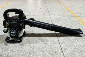 Souffleur à feuilles GX35 noir, 2 temps - Product Image 2