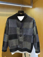 Cardigan à carreaux de style anglais pour hommes Veste en tricot décontractée à la mode et coupe ajustée pour l'automne et l'hiver Pull pour hommes