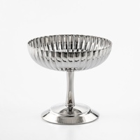Gobelet à dessert en acier inoxydable doré et argenté de luxe, coupe à glace cannelée pour bar, hôtel, pâtisserie, fête, mariage