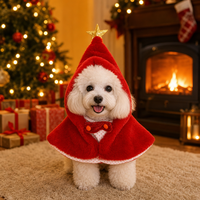Cape de Noël en peluche douce rouge pour animaux de compagnie avec étoile dorée et pompons colorés - Costume festif pour chiens et chats