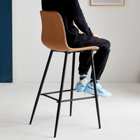 Tabouret de comptoir moderne Tabourets de bar en similicuir avec dossier Chaises de bar marron confortables avec pieds en métal