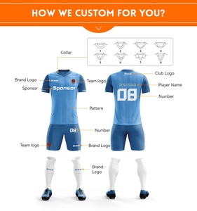 Maillots de football classiques en polyester personnalisés avec impression par transfert thermique, col en V rétro, de la fabrique Brave - Product Image 2