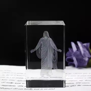 Regalos <span class=keywords><strong>Artesanales</strong></span> Hechos a Mano, Cubo de Cristal K9 con Grabado Láser 3D de Buda/Jesús para Decoración del Hogar o la Iglesia - Product Image 1