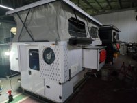 Remolque de Viaje Plegable 4x4 Fácil de Instalar, Moderno y Ligero de Aluminio, Compatible con Camionetas, para 2 Personas, para Campamentos al Aire Libre