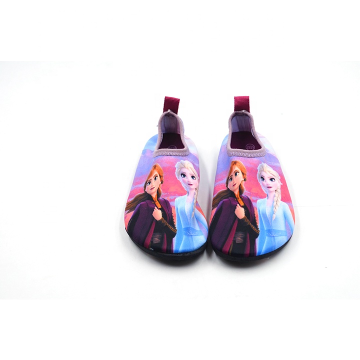 Economical Custom Design Outdoor Water Shoes Children Barefoot Quick Dry Beach Pool Surf Yoga Aqua Shoes For Kids