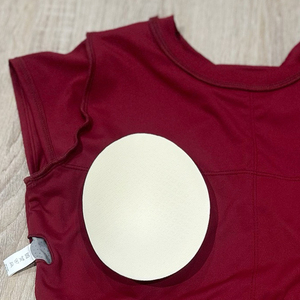 Ensemble de vêtements de sport pour femmes, vêtements de <span class=keywords><strong>fitness</strong></span> personnalisés, débardeur à col halter, shorts, collants, vêtements de sport respirants et élastiques - Product Image 3