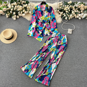 Conjunto Casual de Moda Floral para Mujer, Camisa Holgada de Manga Larga y Pantalones Drapeados de Cintura Alta - Product Image 4