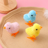 2024 pas cher en gros petits jouets pour enfants liquidation coupe peluche poussin sautant marche dessin animé en peluche poulet horloge cadeaux