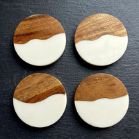 Sous-verres carrés modernes en bois avec incrustations de marbre, faits à la main, design de créateur, durables, pour la décoration de table, cuisine, salle à manger, bureau