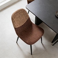 Chaises de salle à manger/salon modernes de luxe en gros avec pieds en métal et revêtement en velours/tissu polyester
