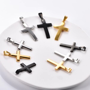 Collier classique en acier inoxydable avec pendentif croix pour femmes et hommes, bijou religieux en métal avec breloque Christ, chaîne de prière chrétienne - Product Image 3