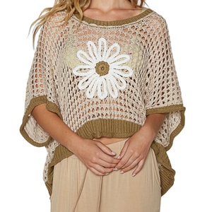 เสื้อคลุมสไตล์โบฮีเมียนสำหรับผู้หญิง ทำจากโพลีเอสเตอร์ 100% แบบโครเชต์ แขนทรงปีกค้างคาว พร้อมลายปักดอกไม้ทำมือ - Product Image 2