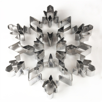 Alat Pemanggang 3D Stainless Steel Besar Natal Kepingan Salju Cetakan Pemotong Kue