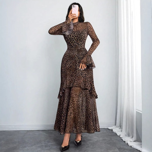 Nuovo <span class=keywords><strong>Abito</strong></span> <span class=keywords><strong>Lungo</strong></span> da Donna Stile Europeo e Americano, <span class=keywords><strong>Nero</strong></span> con Stampe Floreali, Maniche a Volant, per Primavera e Resort - Product Image 3