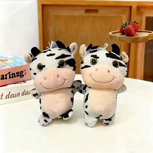 Peluche de ternero <span class=keywords><strong>Holstein</strong></span> con ojos brillantes, suave, compacto, ideal como premio para máquinas de garra, suministro para juegos de carnaval y paquete a granel. - Product Image 4