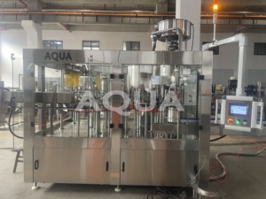 Envasadora de botellas de agua automática/llenadora de agua llave en <span class=keywords><strong>mano</strong></span> - Product Image 2